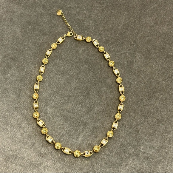 Fifth Avenue Collection gold tone light green clear crystal rhinestone necklace - Picture 1 of 9